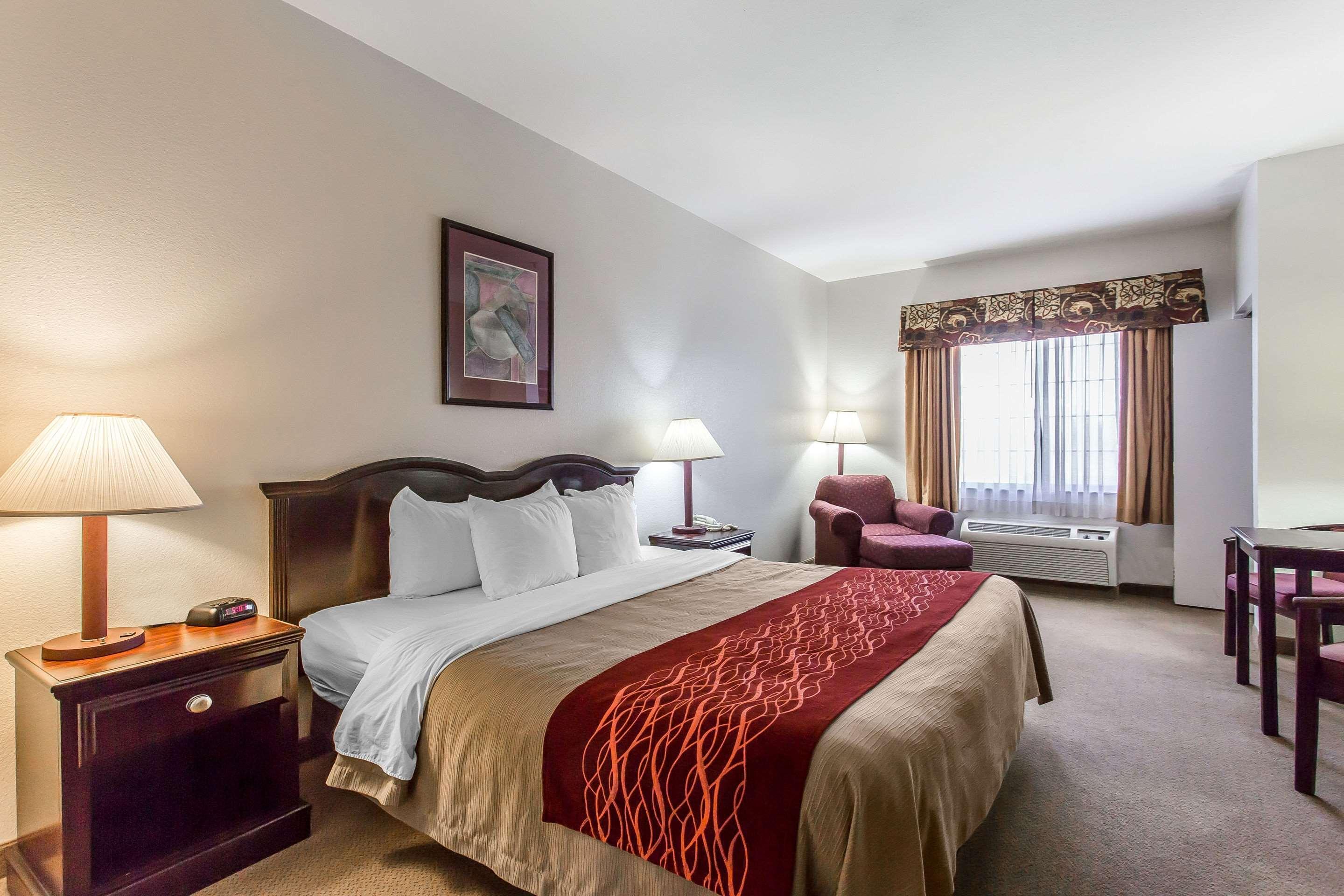 Quality Inn & Suites Guymon Exterior photo